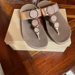 Rose Gold Fit Flops US 6/Eur37